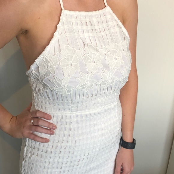 Elliat Platonic Dress in White, NWT.  M - Picture 5 of 7